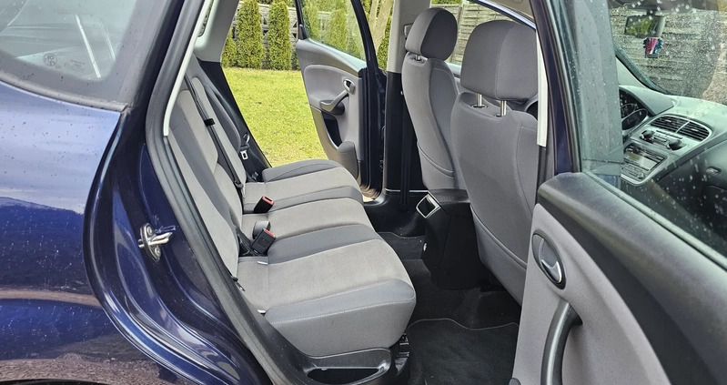 Seat Altea XL cena 18500 przebieg: 165000, rok produkcji 2012 z Gorlice małe 436
